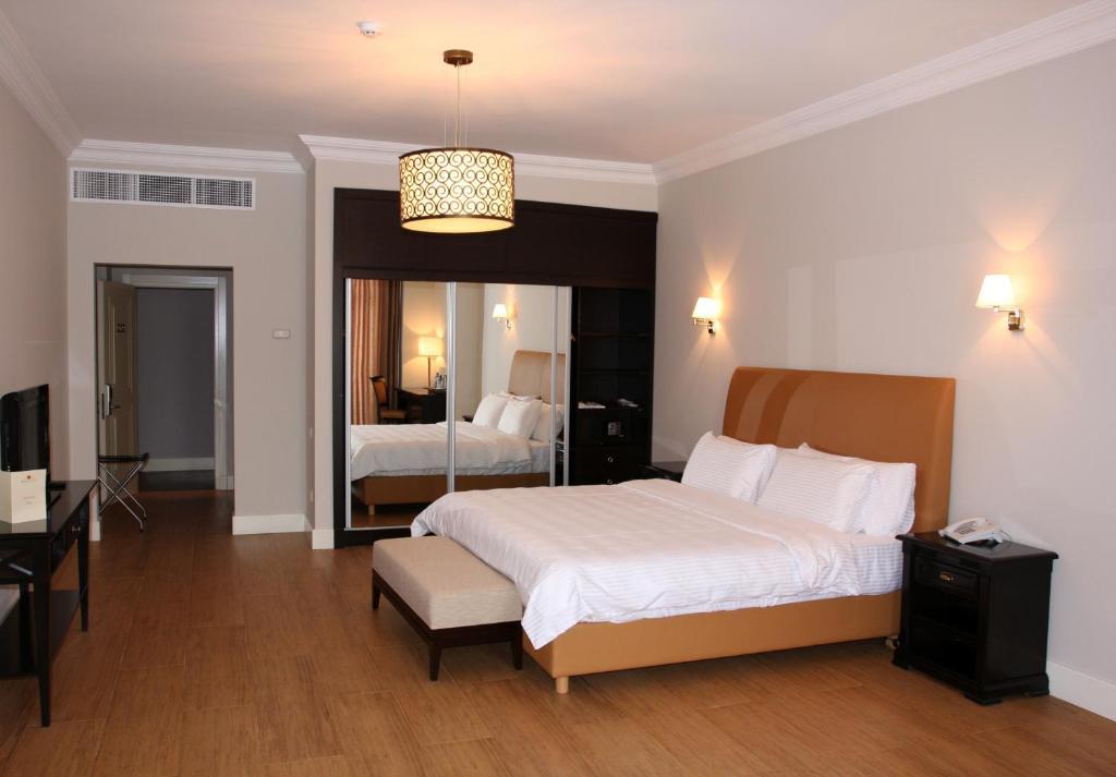Hotel & Casino President Batumi Cameră foto